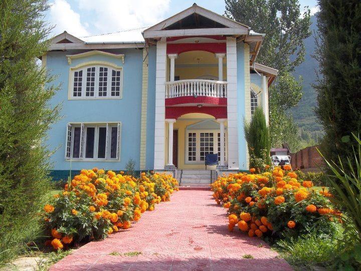 Srīnagar Asif Guest House المظهر الخارجي الصورة